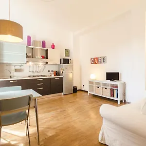 Apartment Inner Bo, Terrazzino Vista Tetti In Centro Storico Bologna